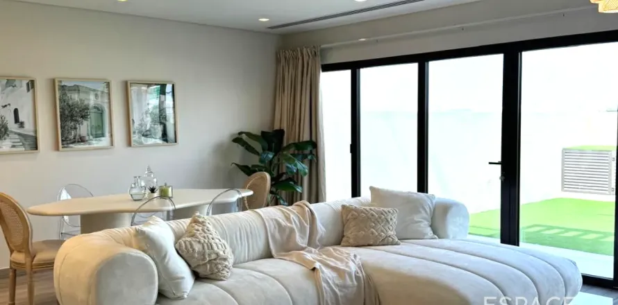 Rekkehus i DAMAC Hills (Akoya by DAMAC), Dubai, Emiratene 4 soverom, 185 kvm nr. 661011