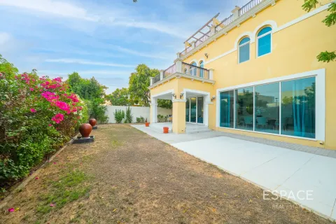 Vilă de vânzare în Jumeirah Park, Dubai, EAU 4 dormitoare, 455 mp. №661010 - poză 18