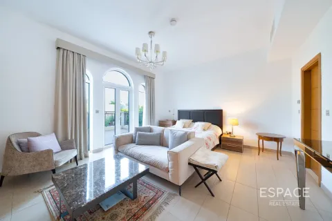 Vilă de vânzare în Jumeirah Park, Dubai, EAU 4 dormitoare, 455 mp. №661010 - poză 12