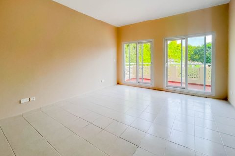 Villa te koop in Meadows, Dubai, VAE 5 slaapkamers, 576.93 vr.m., nr 748812 - foto 6