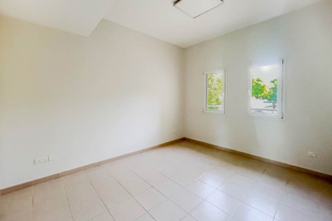 Villa te koop in Meadows, Dubai, VAE 5 slaapkamers, 576.93 vr.m., nr 748812 - foto 8