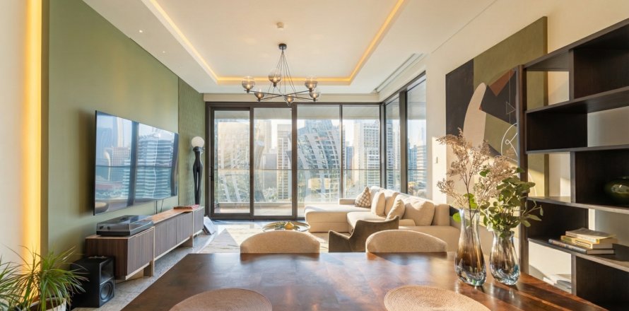 Appartement à Business Bay, Dubai, EAU: 2 chambres, 195 m2 № 711806