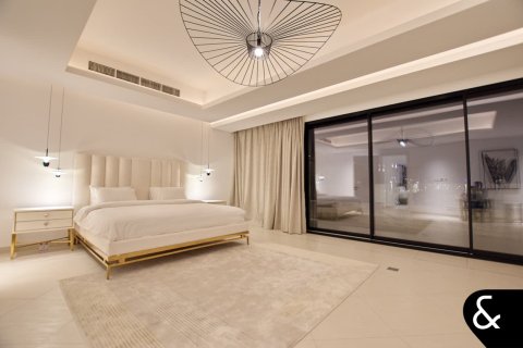 Villa in vendita a Palm Jumeirah, Dubai, EAU 6 camere da letto, 1313 mq. № 667738 - foto 27