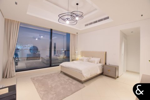 Villa in vendita a Palm Jumeirah, Dubai, EAU 6 camere da letto, 1313 mq. № 667738 - foto 12