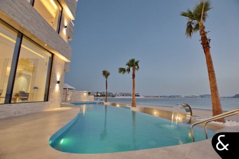 Villa in vendita a Palm Jumeirah, Dubai, EAU 6 camere da letto, 1313 mq. № 667738 - foto 17