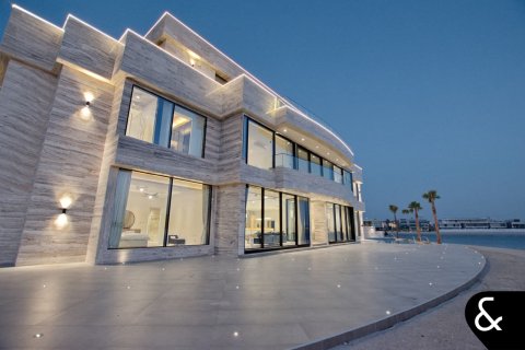 Villa in vendita a Palm Jumeirah, Dubai, EAU 6 camere da letto, 1313 mq. № 667738 - foto 9