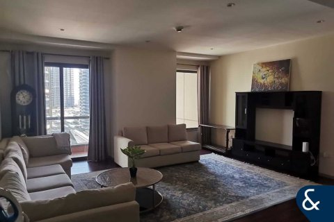 דירה ב Dubai Marina, Dubai, איחוד האמירויות 1 חדר שינה, 103 מ
