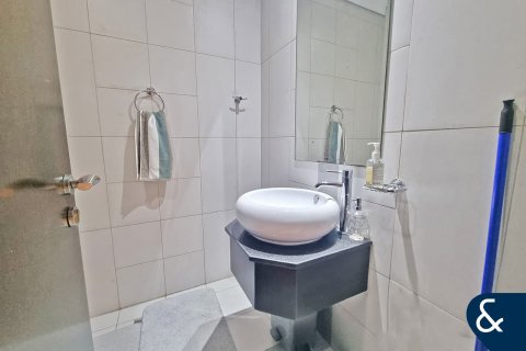 Appartamento in vendita a Dubai Marina, Dubai, EAU 2 camere da letto, 96 mq. № 671156 - foto 10