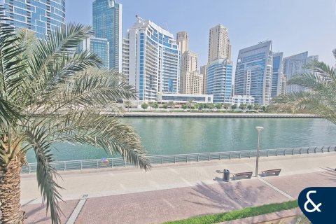 Appartamento in vendita a Dubai Marina, Dubai, EAU 2 camere da letto, 96 mq. № 671156 - foto 11