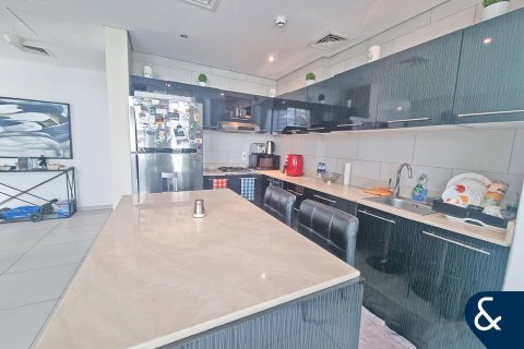 Appartamento in vendita a Dubai Marina, Dubai, EAU 2 camere da letto, 96 mq. № 671156 - foto 4