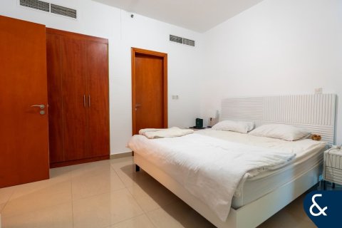 Apartment in DIFC, Dubai, UAE 1 bedroom, 96 sq.m. № 671158 - photo 2