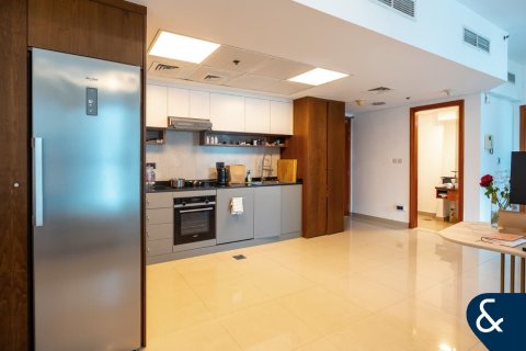 Apartment in DIFC, Dubai, UAE 1 bedroom, 96 sq.m. № 671158 - photo 14