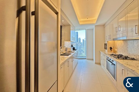 Appartamento in vendita a Downtown Dubai (Downtown Burj Dubai), Dubai, EAU 3 camere da letto, 188 mq. № 671159 - foto 6