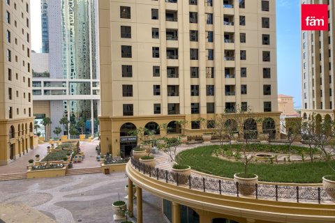 Apartment in Dubai, UAE 3 bedrooms, 175.7 sq.m. № 708025 - photo 2