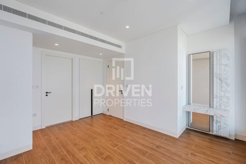 Apartment in Jumeirah Lake Towers, Dubai, UAE 1 bedroom, 67.54 sq.m. № 765109 - photo 6