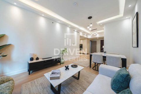 Apartament në Business Bay, Dubai, Emiratet e Bashkuara Arabe 1 dhomë gjumi, 75 m2. № 684599