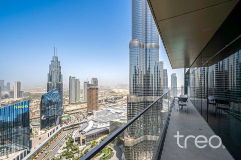 شقة للبيع في برج خليفة، دبي، الإمارات العربية المتحدة 3 غرفة نوم ، 165.55 متر مربع ، رقم 761311 - صورة 1