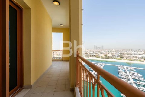 Apartamento para arrendamento em Palm Jumeirah, Dubai, EAU 3 quartos, 377 m2 № 643218 - foto 18