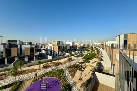 Mudon, Dubai, BAE’de kiralık townhouse 3 yatak odası, 168.01972065 m&sup2; No 678578 - fotoğraf 1