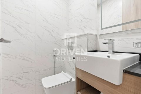 Appartamento in vendita a Jumeirah Village Circle, Dubai, EAU 1 camera da letto, 76.46 mq. № 744672 - foto 13