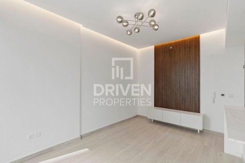 Appartamento in vendita a Jumeirah Village Circle, Dubai, EAU 1 camera da letto, 76.46 mq. № 744672 - foto 4