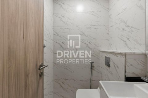 Appartamento in vendita a Jumeirah Village Circle, Dubai, EAU 1 camera da letto, 76.46 mq. № 744672 - foto 12