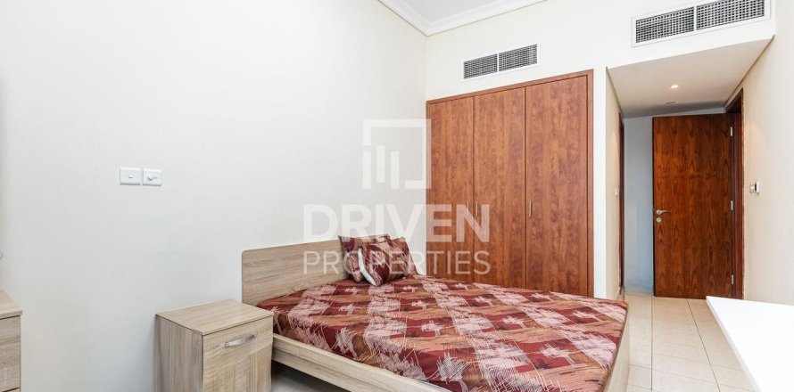 Apartamento en Jumeirah Lake Towers, Dubai, EAU 3 dormitorios, 142.14 m² № 744668
