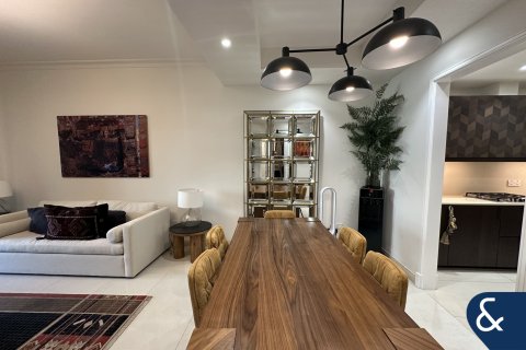 Müüa korter asukohaga Downtown Dubai (Downtown Burj Dubai), AÜE: 1 magamistoaga, 93 m² Nr 670868 - pilt 4