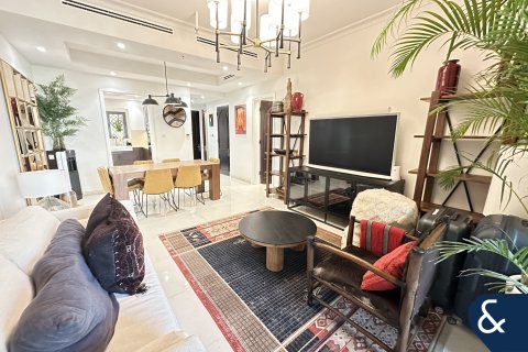 Müüa korter asukohaga Downtown Dubai (Downtown Burj Dubai), AÜE: 1 magamistoaga, 93 m² Nr 670868 - pilt 3