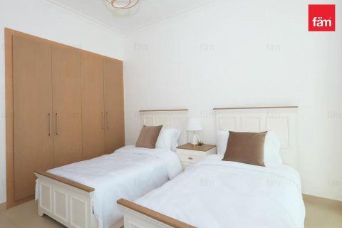 Appartamento in affitto a Downtown Dubai (Downtown Burj Dubai), Dubai, EAU 2 camere da letto, 117.9 mq. № 718201 - foto 9