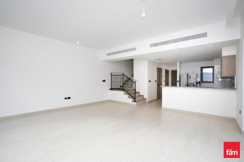 Villa in affitto a Dubai, EAU 5 camere da letto, 144 mq. № 718203 - foto 2
