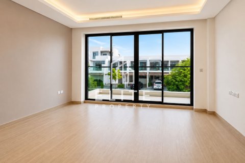 DAMAC Hills (Akoya by DAMAC), Dubai, UAE의 판매용 빌라 침실 6개, 371제곱미터 번호 762957 - 사진 8