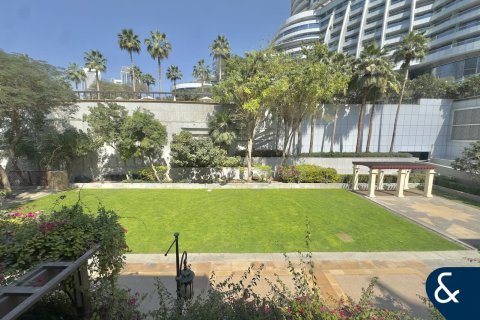 Apartemen di Downtown Dubai (Downtown Burj Dubai), UEA 2 kamar tidur, 133 m2 nomor 685240