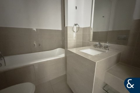 Apartamento en alquiler en Downtown Dubai (Downtown Burj Dubai), Dubai, EAU 2 dormitorios, 133 m2 № 685240 - foto 12