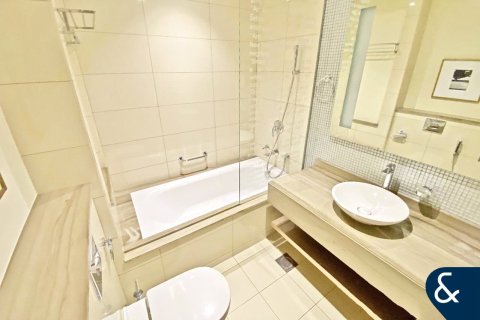 Снять в аренду квартиру в Бизнес-Бэй, Дубай, ОАЭ 2 спальни, 141м2, № 685242 - фото 9