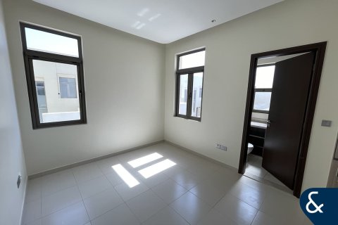 Villa itt: Reem, Dubai, EAE, 4 hálószoba, 293 m², azonosító: 685241 - fénykép 15