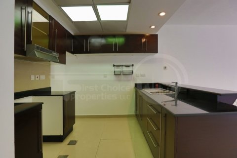 Vilă de vânzare în Abu Dhabi, EAU 2 dormitoare, 170.2 mp. №730960 - poză 6