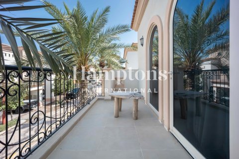 Shtëpi në qytet në Jumeirah Golf Estates, Dubai, Emiratet e Bashkuara Arabe 4 dhoma gjumi, 338.94916326 m2. № 711090 - Foto 13