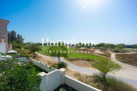 Shtëpi në qytet në Jumeirah Golf Estates, Dubai, Emiratet e Bashkuara Arabe 4 dhoma gjumi, 338.94916326 m2. № 711090 - Foto 12