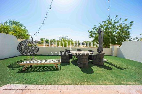 Shtëpi në qytet në Jumeirah Golf Estates, Dubai, Emiratet e Bashkuara Arabe 4 dhoma gjumi, 338.94916326 m2. № 711090 - Foto 23