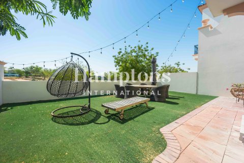 Shtëpi në qytet në Jumeirah Golf Estates, Dubai, Emiratet e Bashkuara Arabe 4 dhoma gjumi, 338.94916326 m2. № 711090 - Foto 22