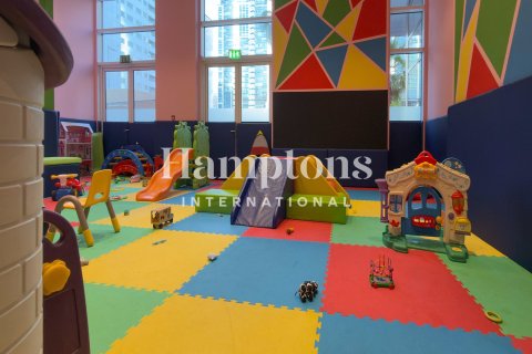 Barsha Heights (Tecom), Dubai, UAE의 아파트 침실 2개, 120.774제곱미터 번호 711092