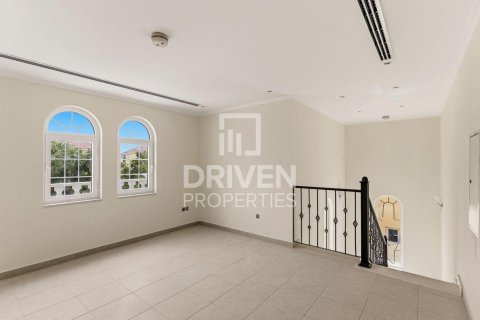 Βίλα σε Jumeirah Park, Dubai, ΗΑΕ 3 υπνοδωμάτια, 541.16 τ.μ. Αρ. 746708 - φωτογραφία 12