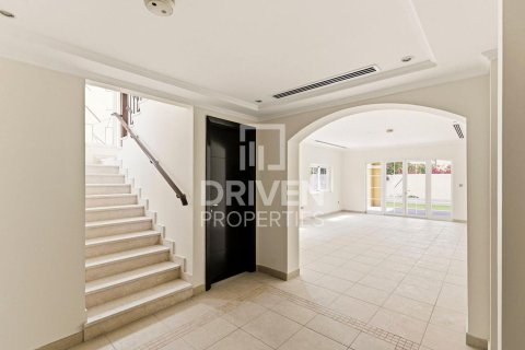 Βίλα σε Jumeirah Park, Dubai, ΗΑΕ 3 υπνοδωμάτια, 541.16 τ.μ. Αρ. 746708 - φωτογραφία 17