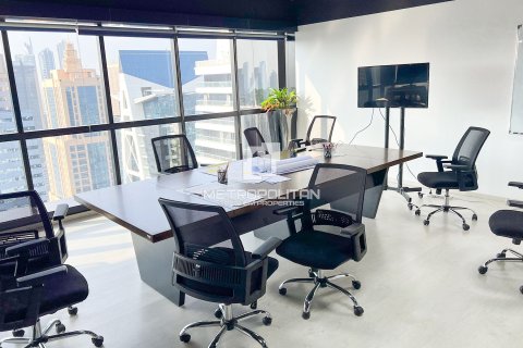 Toimisto Jumeirah Lake Towers, Dubai, Arabiemiraatit 88.4 m2 № 663103 - kuva 1