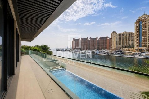 Villa en venta en Palm Jumeirah, Dubai, EAU 6 dormitorios, 1358.15 m2 № 756706 - foto 2
