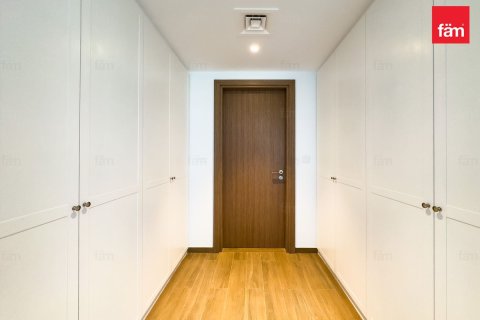 Apartmen di City Walk, Dubai, UAE 2 bilik tidur, 127.2 meter persegi № 682278 - foto 11