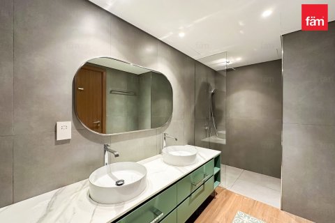 Apartmen di City Walk, Dubai, UAE 2 bilik tidur, 127.2 meter persegi № 682278 - foto 12
