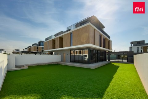 Villa in Dubai, UAE 5 bedrooms, 420 sq.m. № 682282 - photo 27