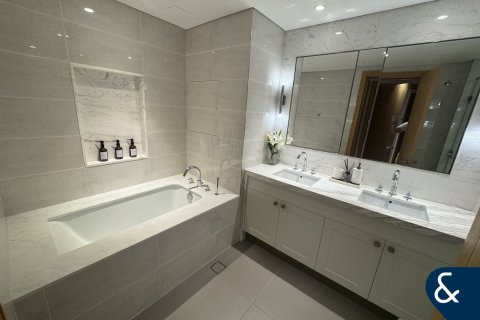 Downtown Dubai (Downtown Burj Dubai), UAE의 판매용 아파트 침실 2개, 153제곱미터 번호 685011 - 사진 13